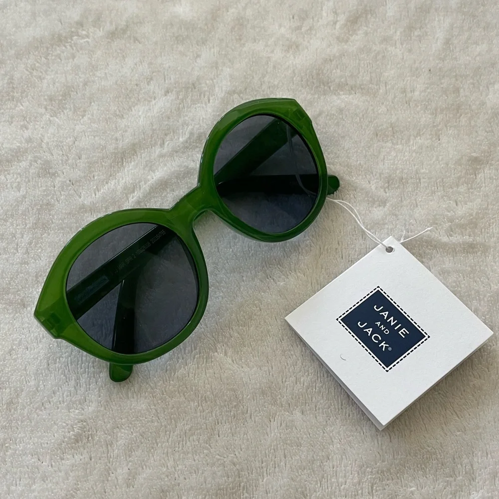 NWT Janie and Jack Girls Fern Tinted Sunglasses size 2-4 years